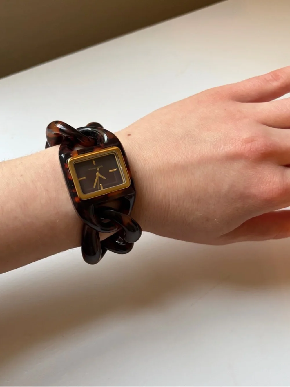 Michael Kors Tortoise Shell Quartz Analog Bracelet Watch w/ New Battery MK-4239 - Picture 7 of 11
